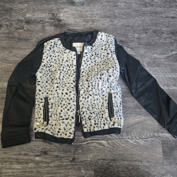 Cherokee Black and White Faux Fur Vest with Gold Accents - Picture 1 of 1